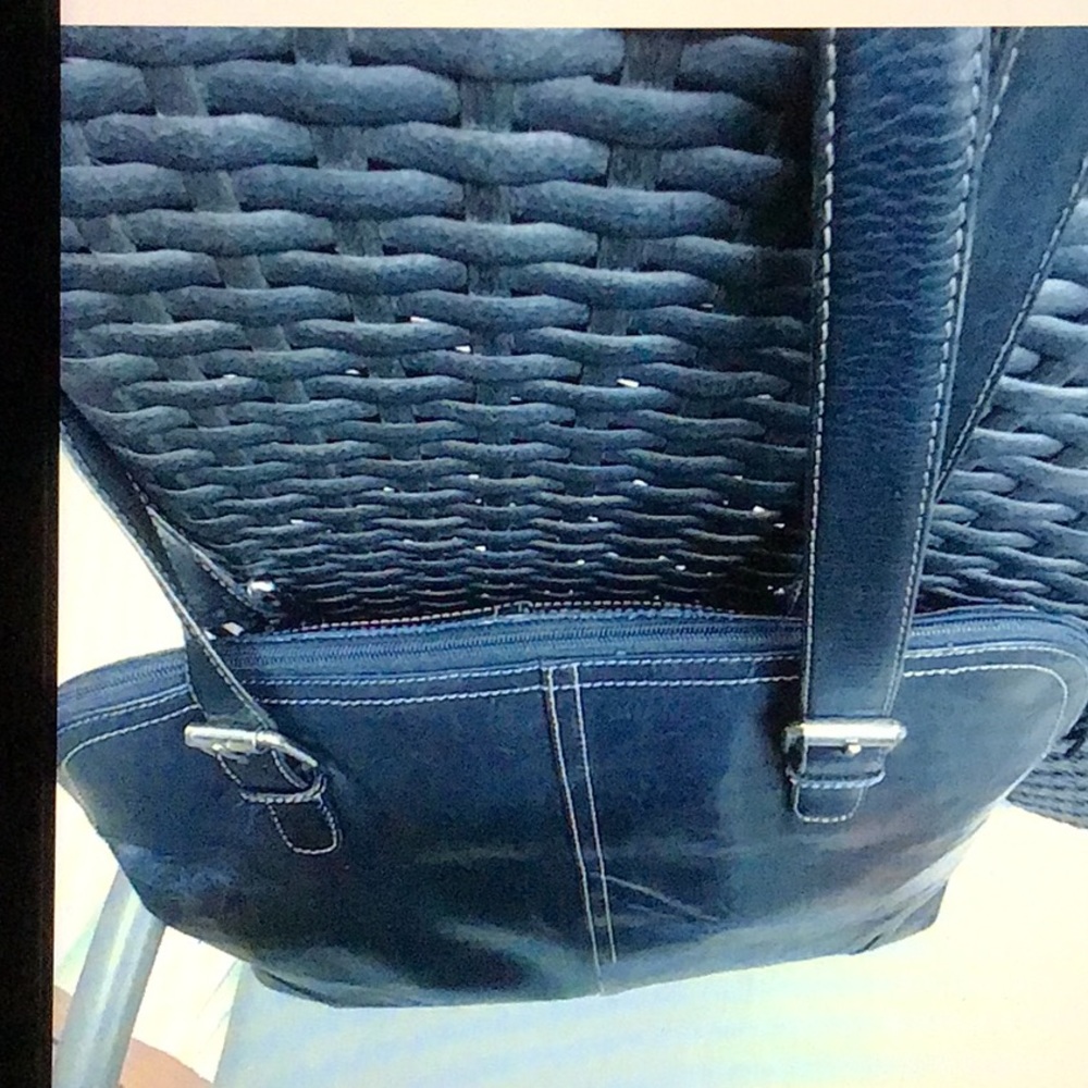 Fossil Black Lg Padded Leather Bag, Nice! - Picture 2 of 8